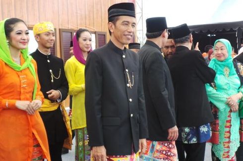 Cara Jokowi Lestarikan Makanan Tradisional Betawi