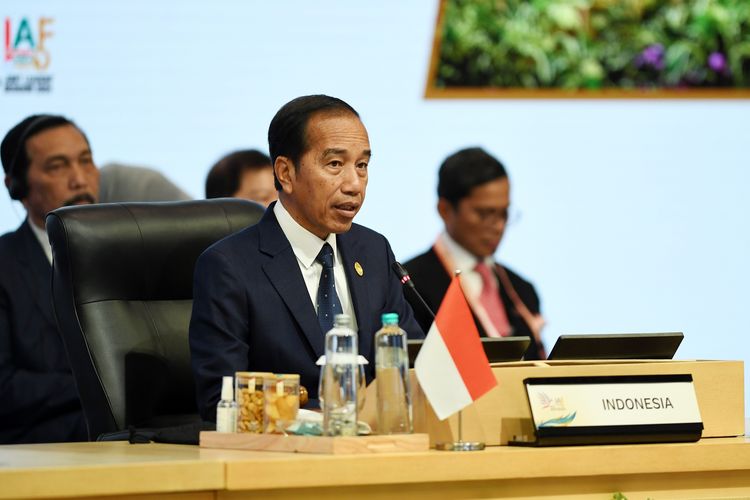 Presiden Joko Widodo (Jokowi) saat membuka dan memimpin Indonesia-Africa Forum (IAF) ke-2 dan Forum Tingkat Tinggi Kemitraan Multi-Pihak di Nusa, Dua, Bali, Senin (2/9/2024). 