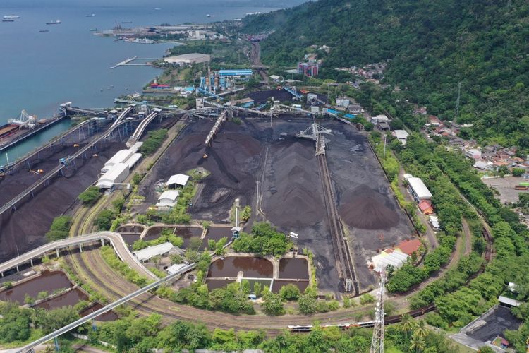 Anggota Grup MIND ID PT Bukit Asam Tbk (PTBA) terus melanjutkan transformasi untuk mewujudkan visi menjadi perusahaan energi kelas dunia yang peduli lingkungan. 
