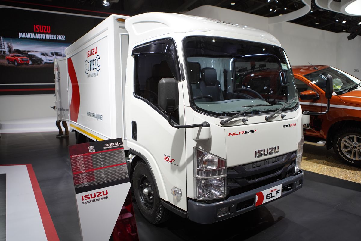 Isuzu JAW 2022