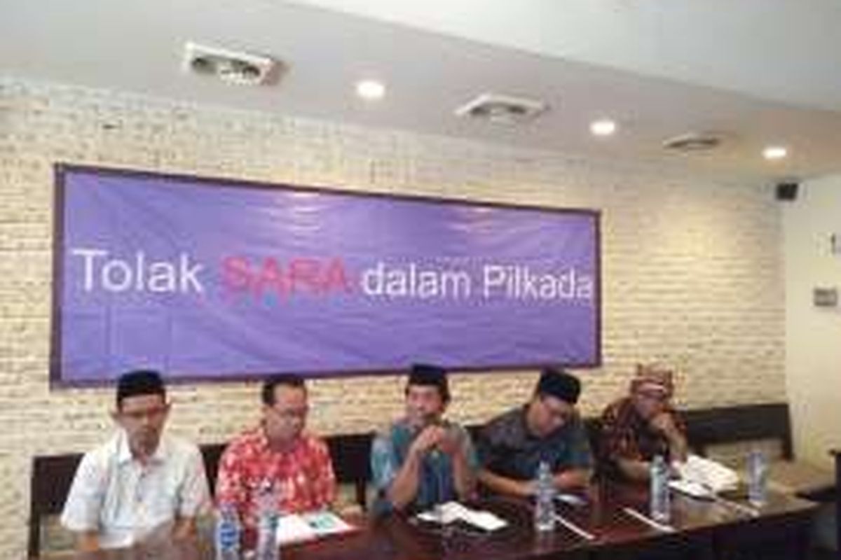 Diskusi bertema 'Pilkada sehat dan cerdas tanpa SARA', di Kedai Kopi Deli, Menteng, Jakarta Pusat, Kamis (15/9/2016).