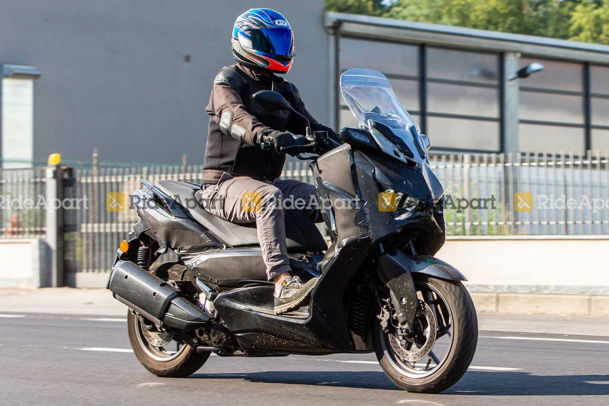 Spyshot Yamaha XMAX model baru di Eropa