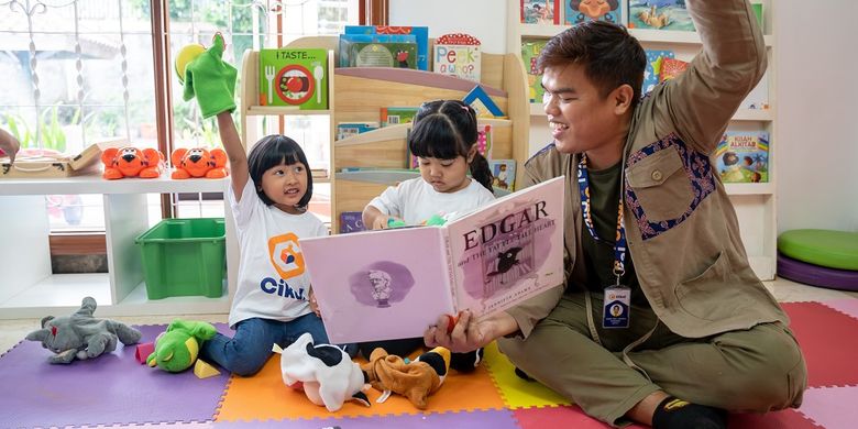 Sekolah sejak dini dengan pendekatan Play-Based Learning di Rumah Main Cikal dukung kemandirian anak sejak usia bayi-bayi hingga pre-kindie. 