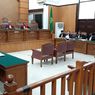 Dihadirkan Sebagai Saksi, Penumpang Taksi Online Mengaku Dipaksa Buka Baju