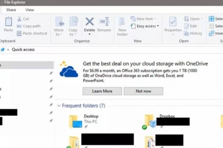 Penampakan iklan OneDrive di window file explorer Windows 10 yang ditangkap lewat screenshot oleh seorang pengguna forum online Reddit.