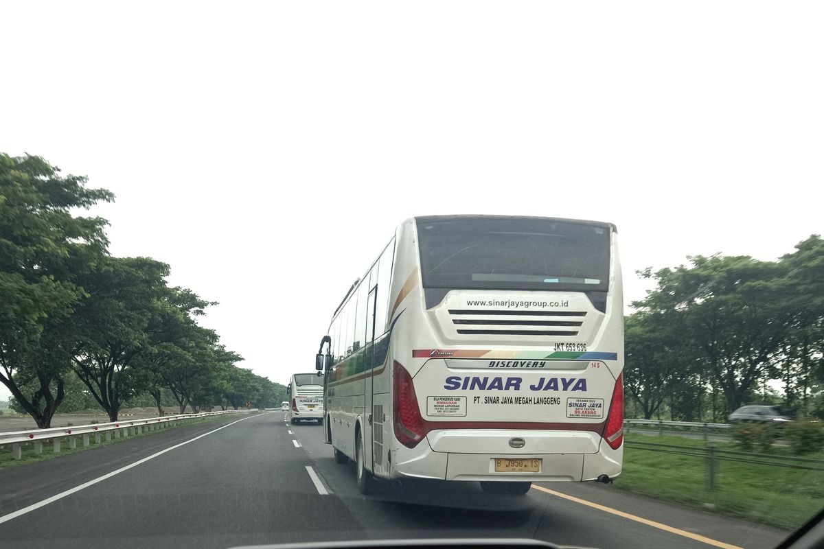 Bus PO Sinar Jaya