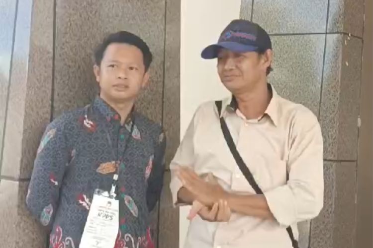 Petugas KPPS di Kalteng Diduga Coblos Surat Suara Sisa, Bawaslu Turun Tangan