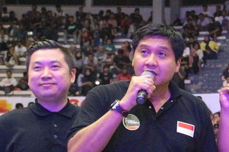 Maruarar Sirait bersama Cahyadi Wanda di penutupan Piala Presiden Bola Basket 2019, Minggu (24/11/2019)