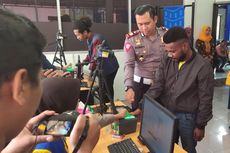 Kuliah di Mojokerto, 5 Mahasiswa asal Papua Mendapatkan SIM Gratis