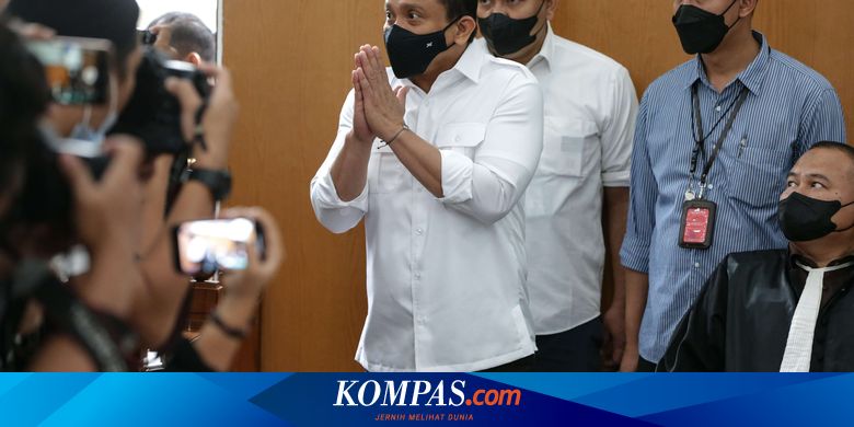 Hakim Tolak Eksepsi Ferdy Sambo, Sidang Dilanjutkan