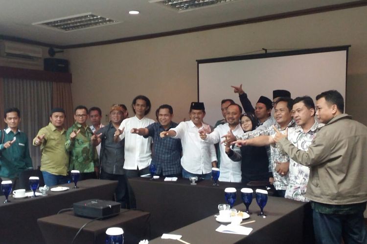 Sebanyak 23 DPC PKB se-Jawa Barat menemui Bupati Purwakarta Dedi Mulyadi di Purwakarta, Minggu (28/5/2017).