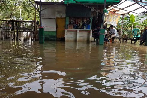 Cegah Sungai Pesanggrahan Meluap, Pemkot Jakbar Bangun Kisdam