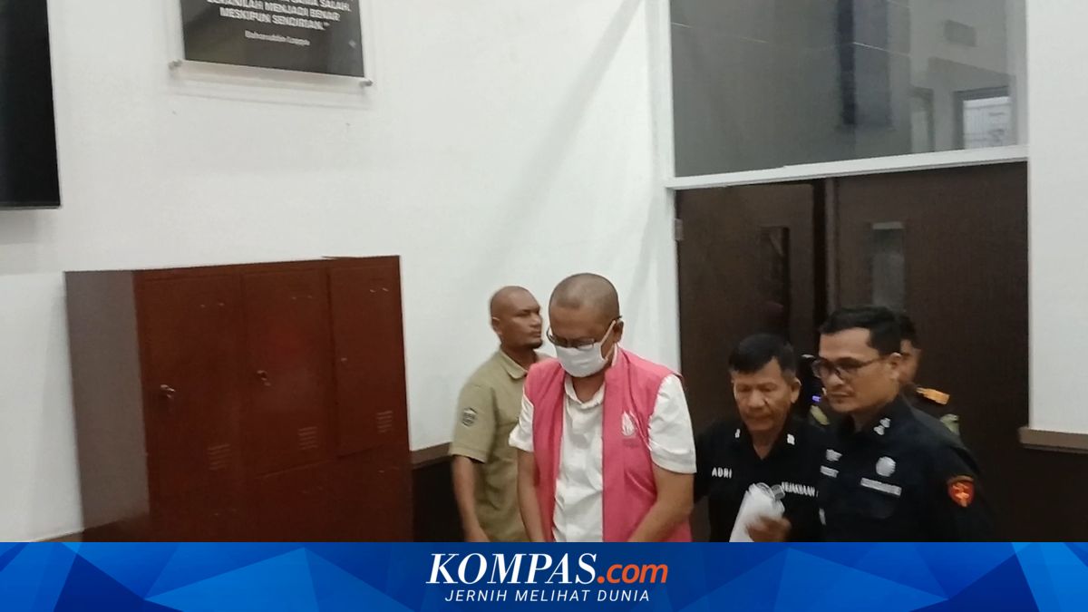 Dua Tersangka Dugaan Korupsi Jembatan Sikabu, Termasuk Adik Ketua Kadin, Ditahan Kejati Sumbar