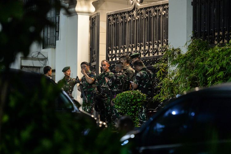 Kejagung Akui Minta TNI Jaga Rumah Jampidsus Febrie, tetapi...