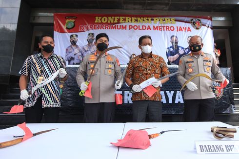 Konvoi Bawa Senjata Tajam, 4 Remaja Ditangkap Tim Patroli Presisi di Bekasi