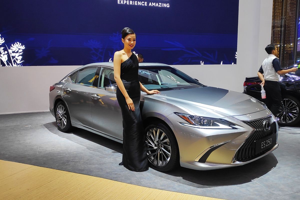 Lexus perkenalkan sedan ES 250 terbaru