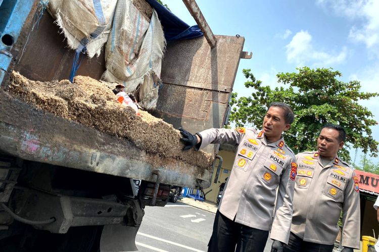 Pria di Blitar Ditangkap, Beli Solar Subsidi Pakai 12 Barcode