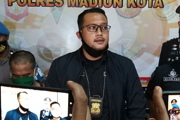 Ancam Sebar Foto Porno Pria Ini Peras Jutaan Rupiah Dan Minta Tidur Dengan Ibu Korban