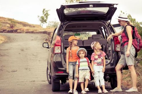 Ini Bahayanya jika Anak Tertinggal di Dalam Mobil