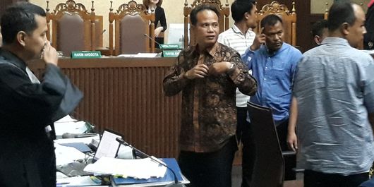 Mantan Kepala Dinas Pekerjaan Umum dan Perumahan Rakyat (PUPR) Provinsi Jambi, Dody Irawan bersaksi di Pengadilan Tindak Pidana Korupsi Jakarta, Kamis (6/9/2018). 