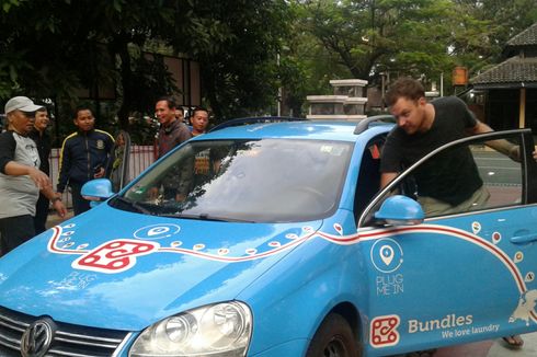 Wiebe Wakker, 2 Tahun Perjalanan Tanpa Bekal dari Belanda ke Australia