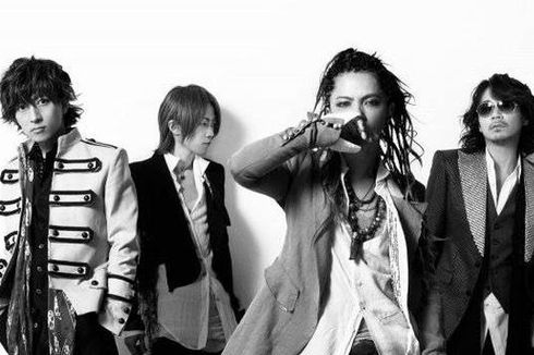 Lirik dan Chord Lagu Anata - L'Arc~En~Ciel