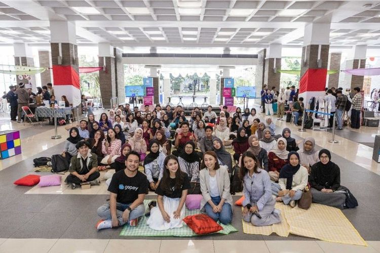 Pintar Bareng GoPay telah melakukan berbagai edukasi di berbagai instansi. 
