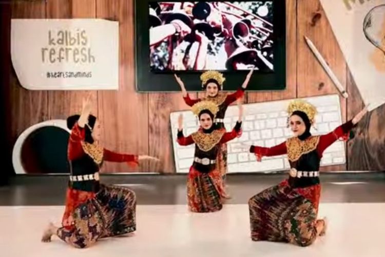 Program Studi Ilmu Komunikasi Kalbis Institute menggelar Culture Festival mengangat tema Satu Nusa Satu Bangsa (9/6/2021).