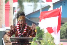 Mendagri Jelaskan Spirit Pembentukan DOB Papua dalam Acara Pembagian 10 Juta Bendera di Merauke