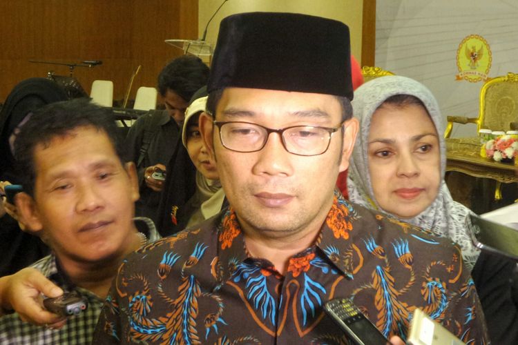 Wali Kota Bandung Ridwan Kamil saat ditemui usai menghadiri Kongres Nasional Kebebasan Beragama dan Berkeyakinan di Balai Kartini, Jakarta Selatan, Kamis (16/3/2017).