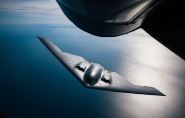 Malam Jelang Serang Iran, Jet Bomber AS Terbang di Pasifik, Trump ...
