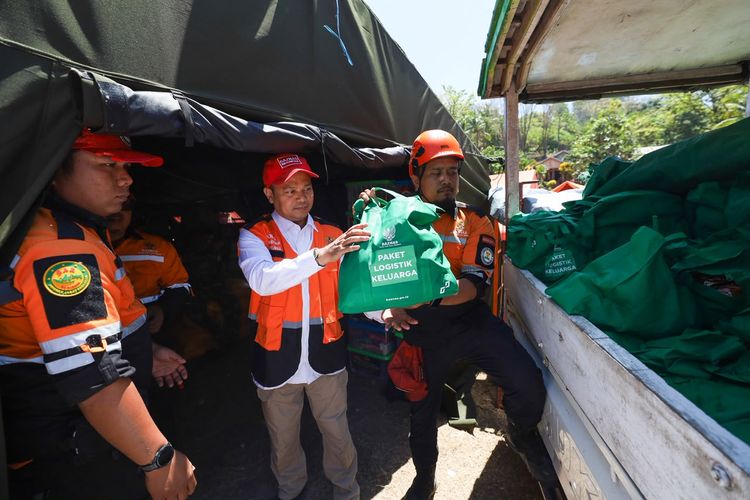 Baznas Salurkan 500 Paket Bantuan Logistik untuk Penyintas Gempa di NTT