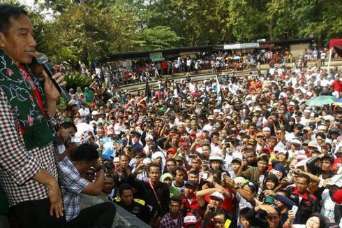 Jokowi Minta Relawan Pakai Jurus Ketuk Pintu Tetangga