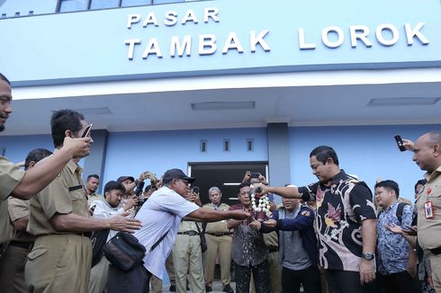 Pasar Tambak Lorok Jadi Pusat Wisata Kuliner Ikan Laut di Semarang