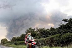 Sinabung Meletus Lagi, Warga Tetap Tenang