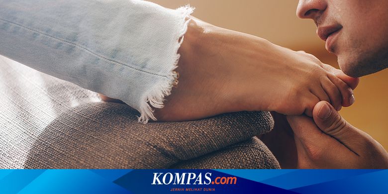 Retro xola porno tomosha qiling