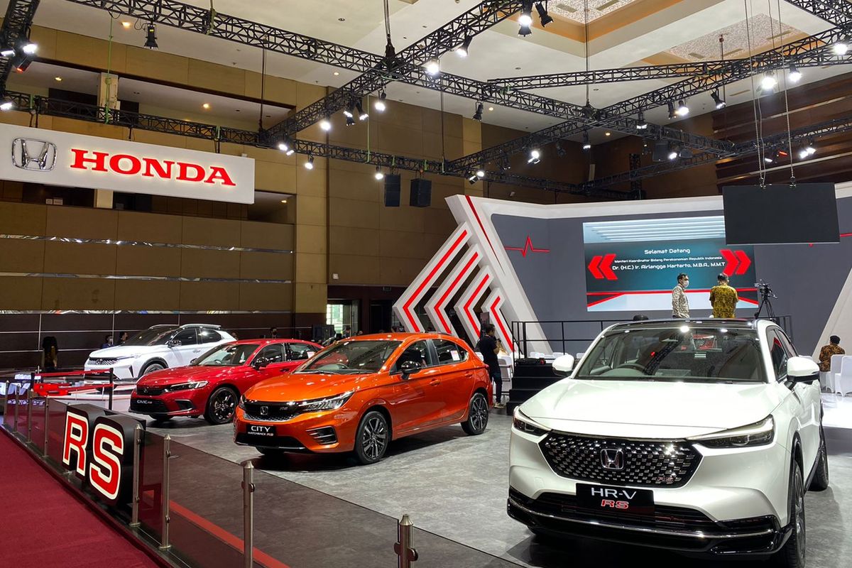 Booth Honda Prospect Motor (HPM) di ajang IIMS Hybrid 2022