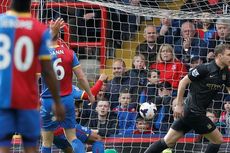 Yaya Toure Menangkan Manchester City atas Crystal Palace