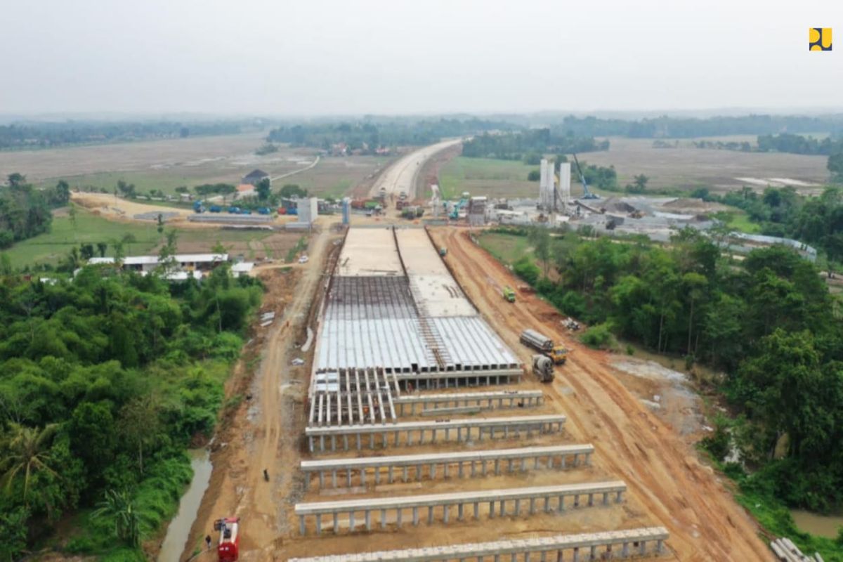 Konstruksi Tol Serang-Panimbang dihentikan sementara selama 14 hari.