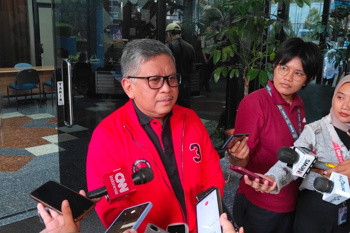 Sekretaris Jenderal PDI-P Hasto Kristiyanto ditemui di Gedung High End, Jakarta Pusat, Rabu (4/10/2023).