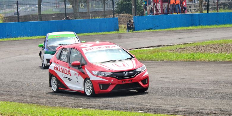 Honda Jazz Speed Challenge