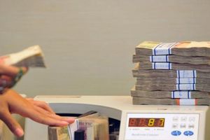 Rupiah Melemah, Perlukah FOMO Beli Dollar AS?