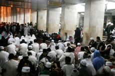 Diminta Arifin Ilham, Agus, Anies, dan Sandi Berpegang Tangan di Masjid Istiqlal