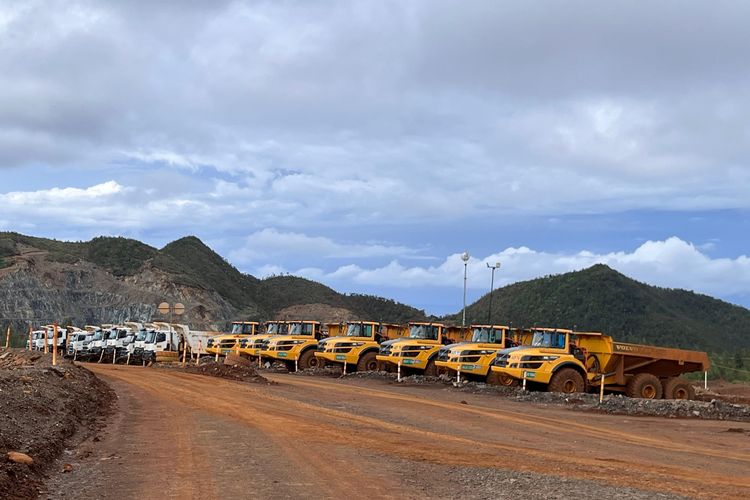 Ilustrasi kegiatan tambang.