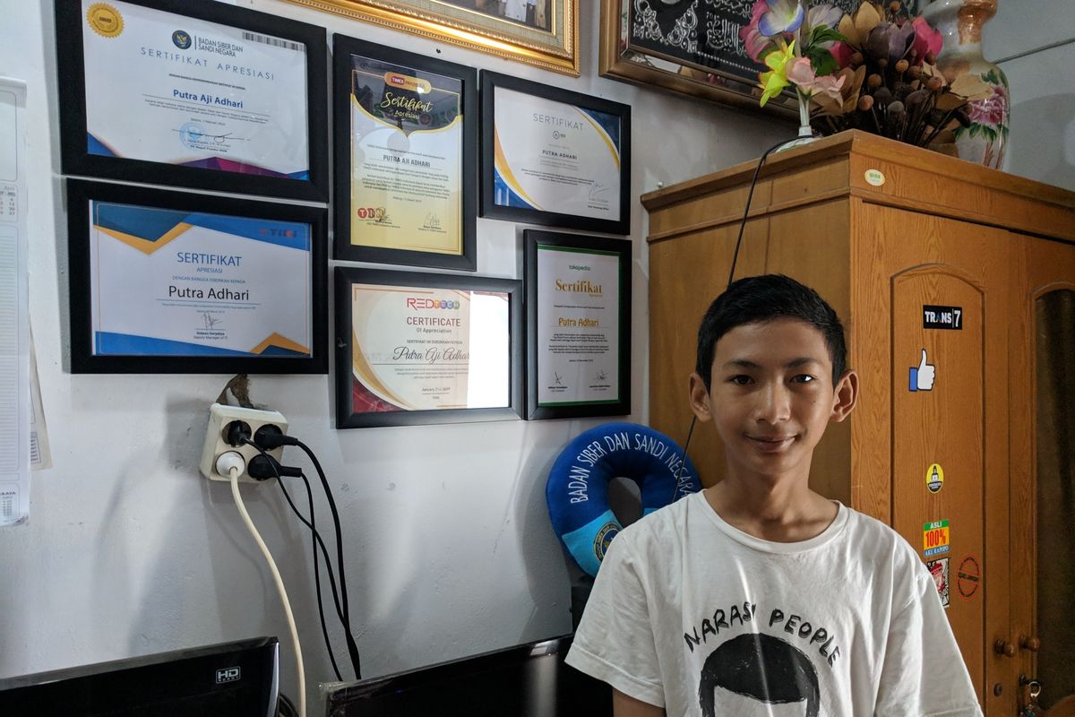 Putra Aji Adhari, Bocah 15 Tahun Yang Berhasil Retas Situs NASA