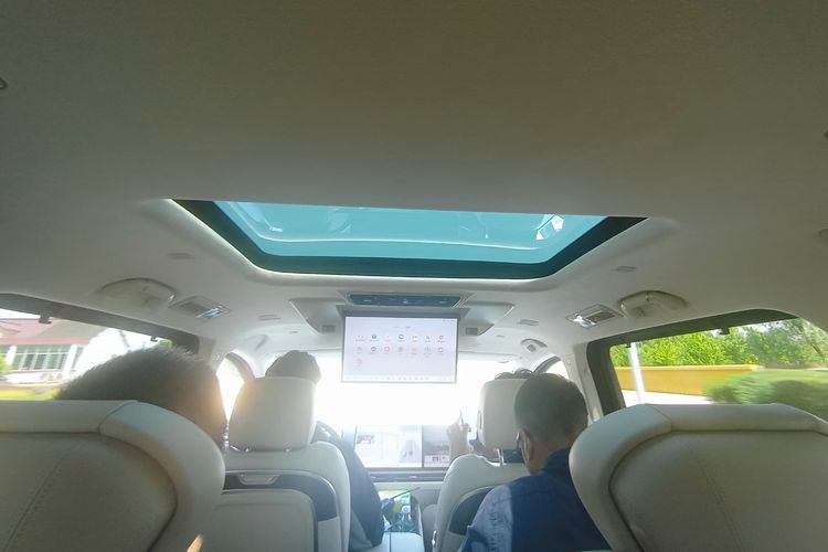 Interior GWM Wey 80 