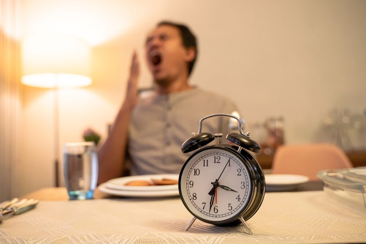 Jelang puasa Ramadhan, beberapa hal perlu diperhatikan lagi agar badan tidak mudah lemas saat menjalankan ibadah. Salah satu yang penting adalah tidak melewatkan waktu sahur.  