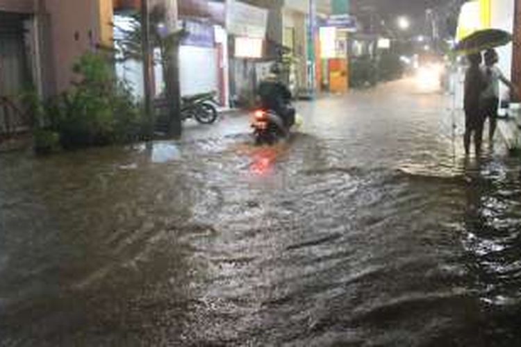 Banjir di Pantura Kaliwungu Kendal. Kompas.Com / slamet priyatin 