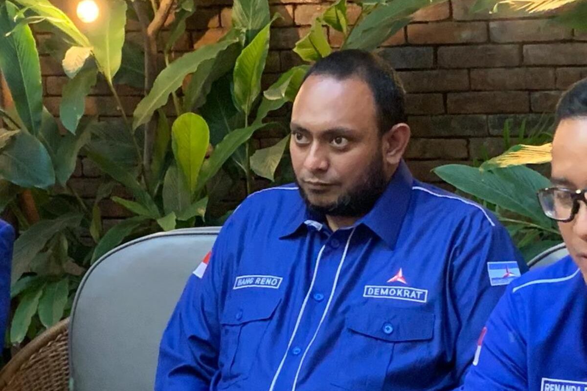 Plt Ketua DPC Partai Demokrat Lumajang Reno Zulkarnaen.