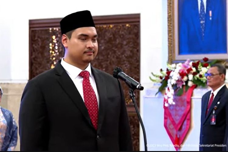 Dito Ariotedjo dilantik sebagai Menteri Pemuda dan Olahraga (Menpora) oleh Presiden Joko Widodo di Istana Negara, Jakarta, Senin (3/4/2023).